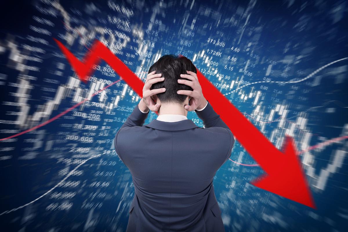 日韩三级黄色18网 浓密肥白的中年熟妇